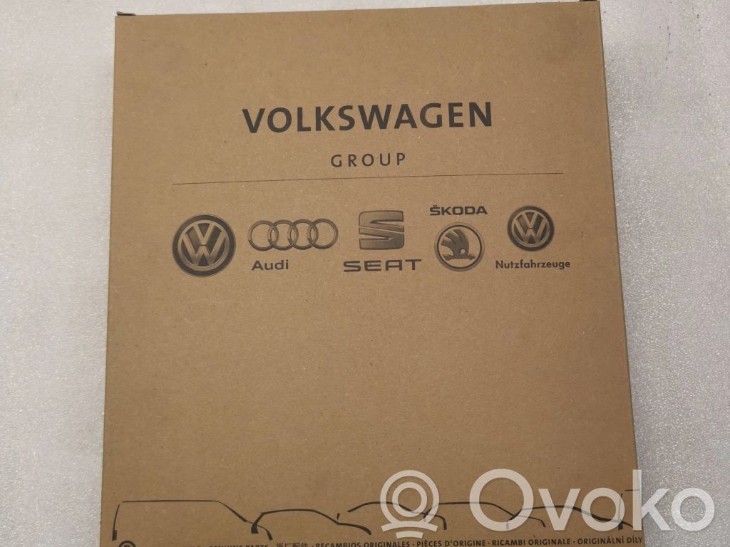 Audi A8 S8 D2 4D Ilmansuodattimen kotelon kansi 