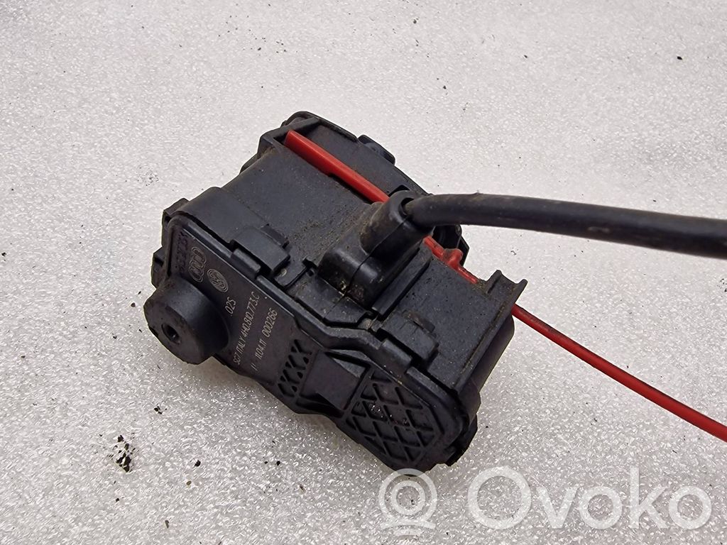 Audi A8 S8 D4 4H Siłownik klapki wlewu paliwa 