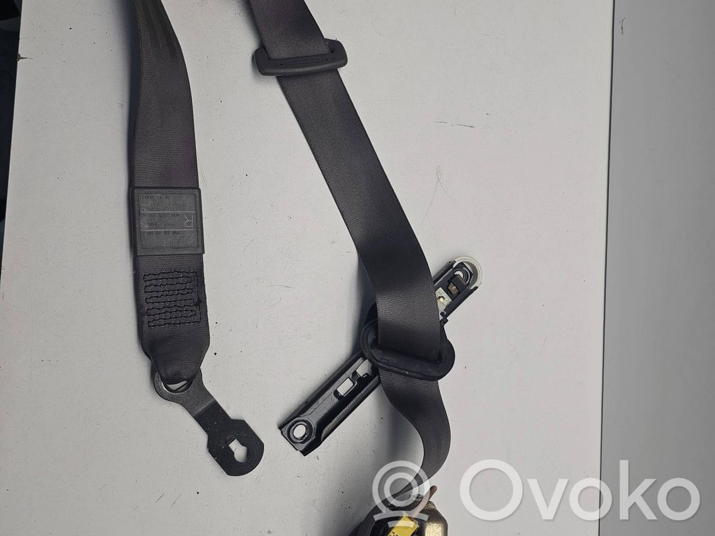 Audi A8 S8 D2 4D Cinturón delantero 