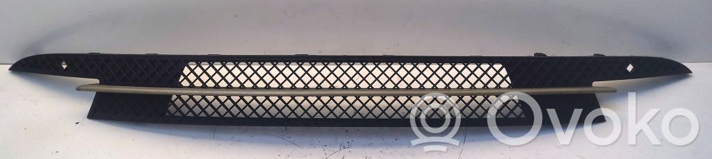 Front bumper lower grill   7182367
