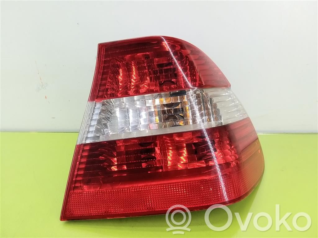 Rear/tail lights   6910532