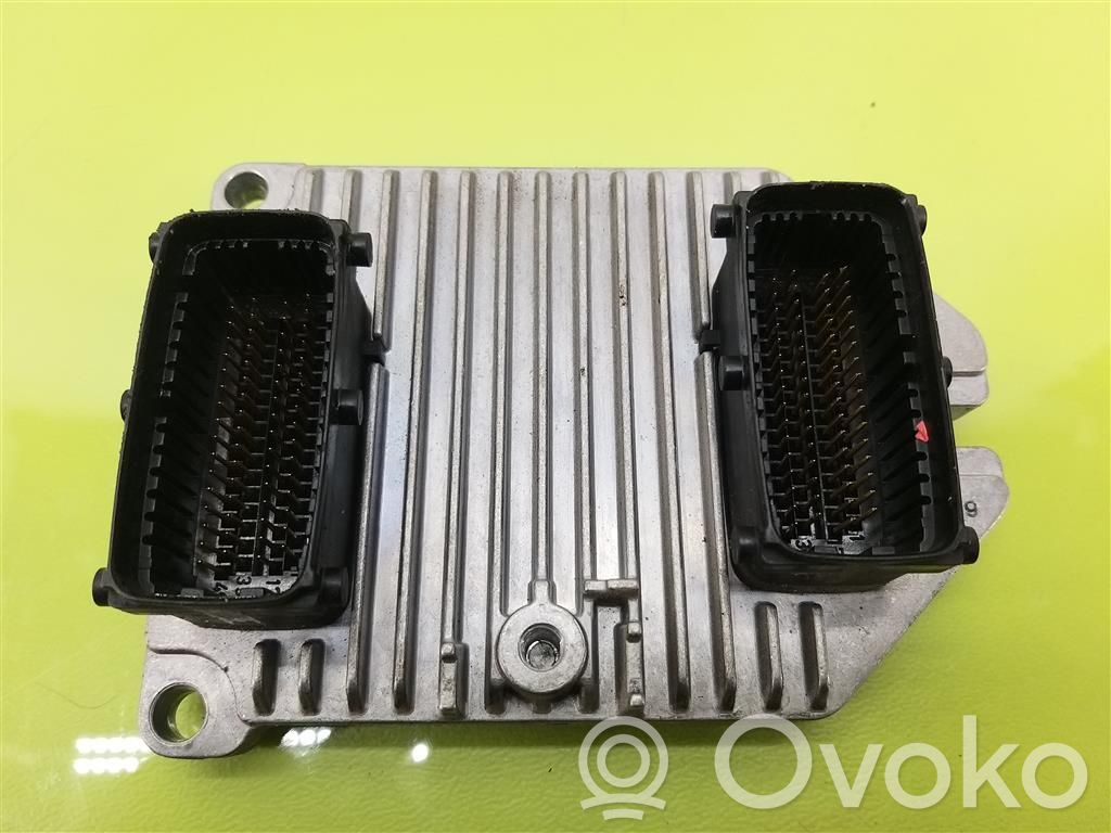 Opel Omega B2 Engine control unit/module 