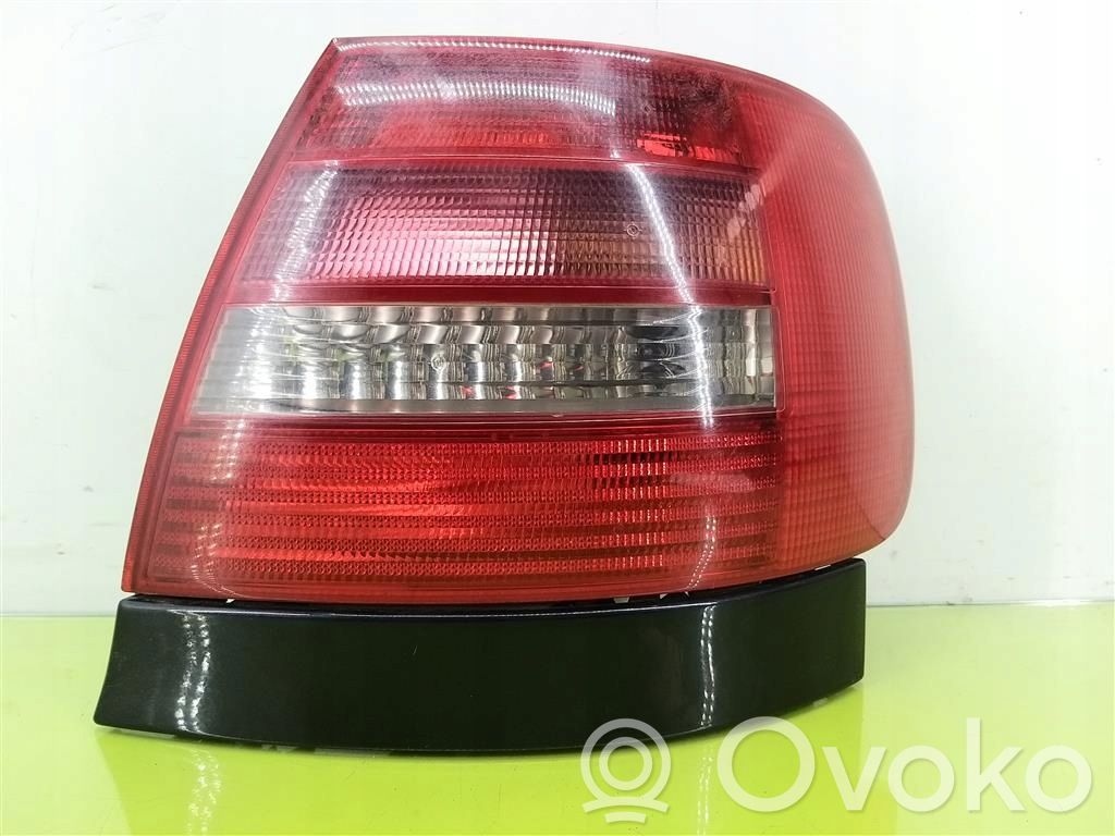 Audi A4 S4 B5 8D Luci posteriori 