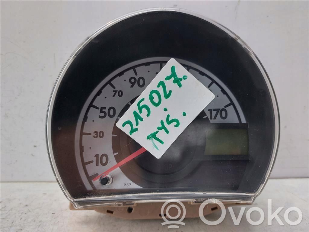 Toyota Aygo AB10 Geschwindigkeitsmesser Cockpit 