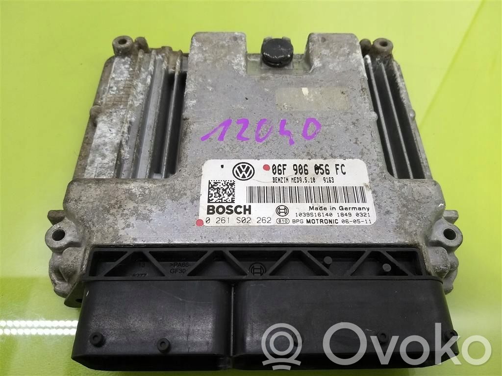 Volkswagen PASSAT B6 Engine control unit/module 
