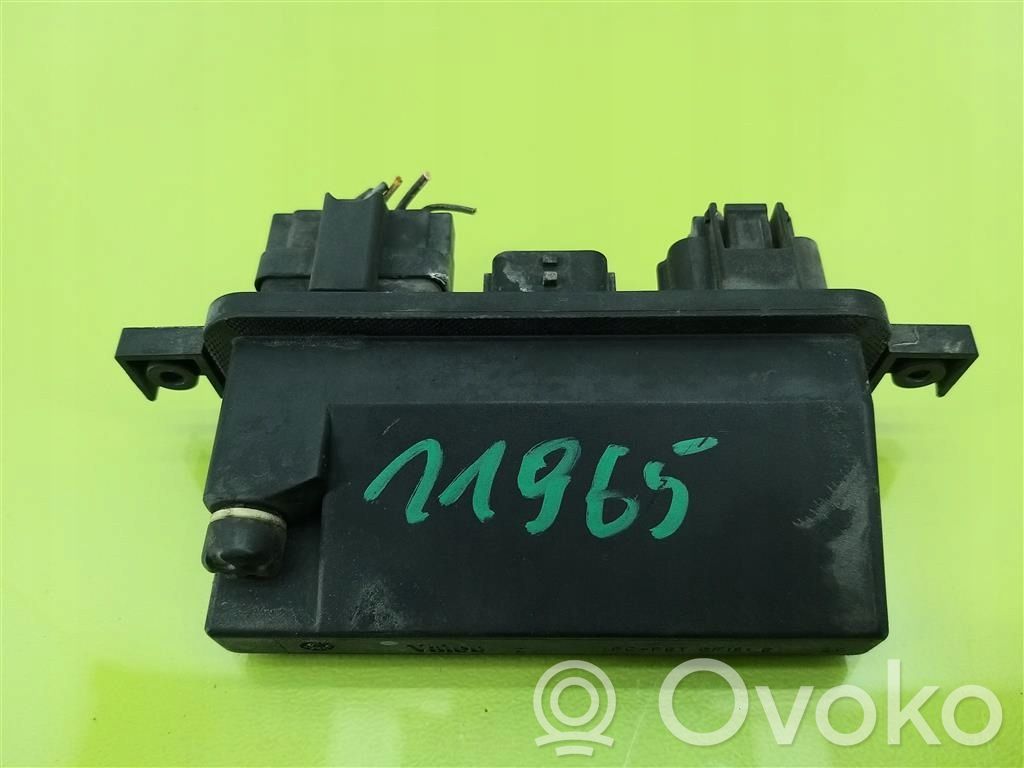 Renault Modus Lukturu relejs 