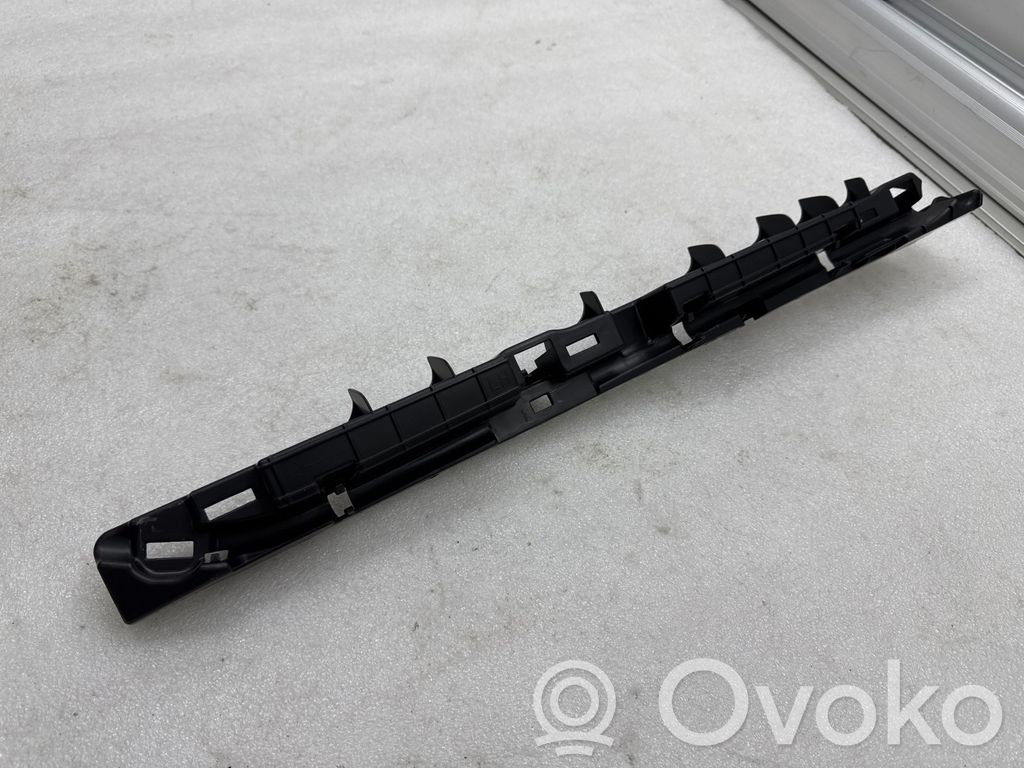 Tesla Model Y Capac stâlp (A) 