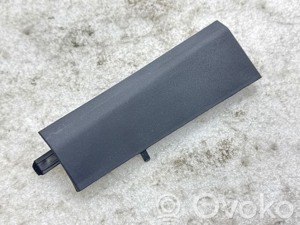 Tesla Model Y Otros repuestos del interior 