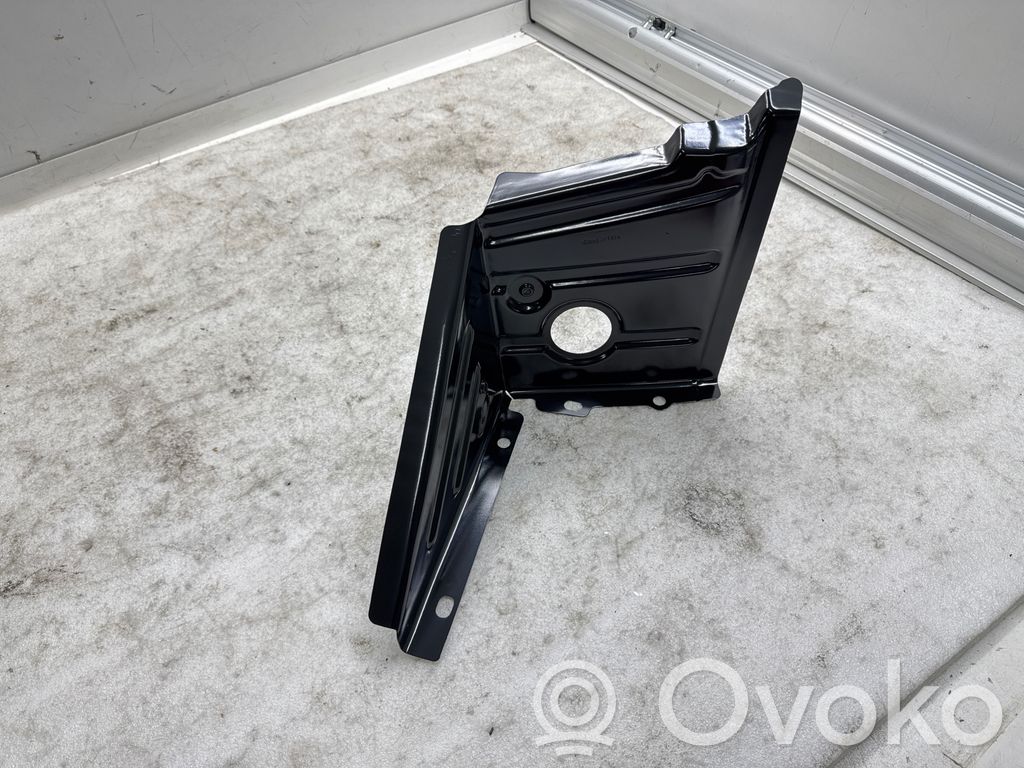 Tesla Model 3 Takakulmapaneeli 