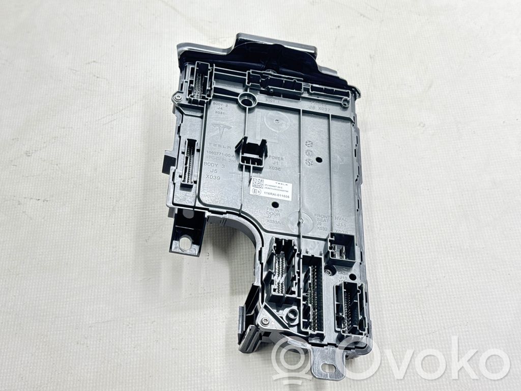 Tesla Model Y Juniper Central body control module 