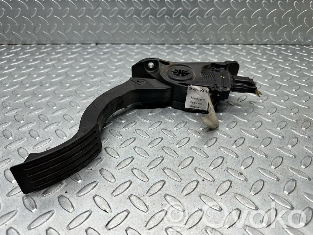 Ford Focus Accelerator throttle pedal 