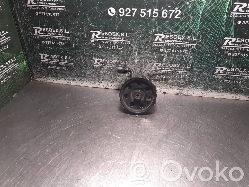 Power steering pump   3EB1503