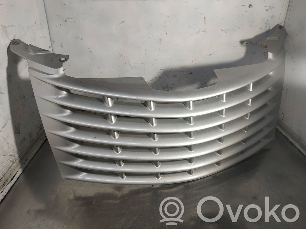 Chrysler PT Cruiser Etusäleikkö 