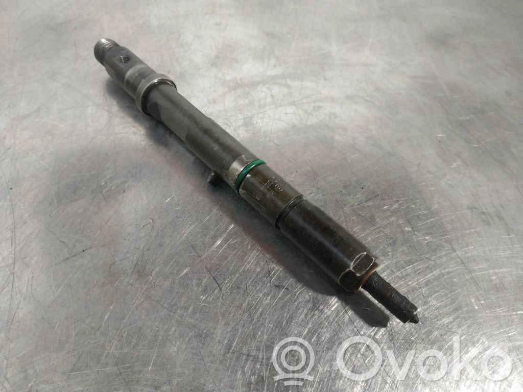 Inyector de combustible   059130201E