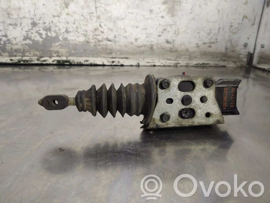 Jeep Grand Cherokee Motor de la cerradura de la puerta delantera 