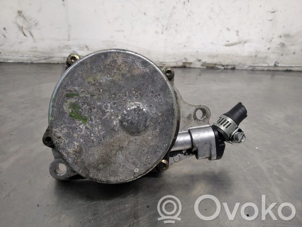 BMW X5 E53 Vacuum pump 