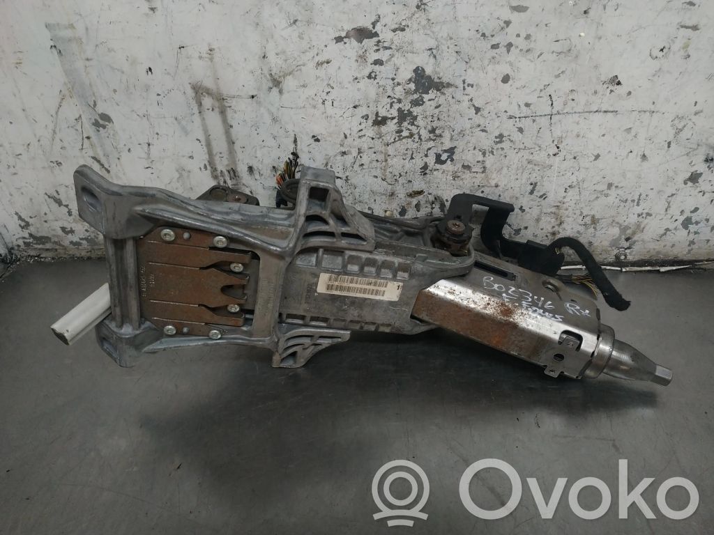 Ford Focus Eje de la columna de dirección 