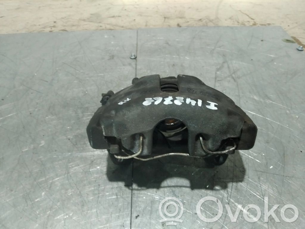 Audi A4 S4 B6 8E 8H Zacisk hamulcowy przedni 