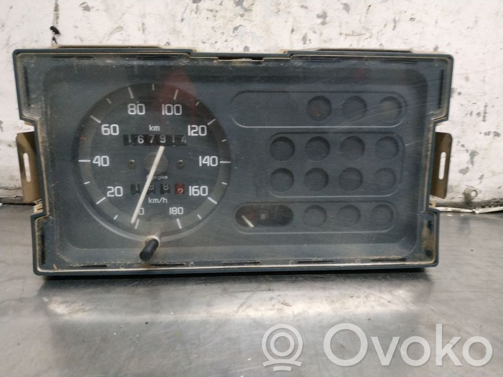 Renault Rapid Speedometer (instrument cluster) 