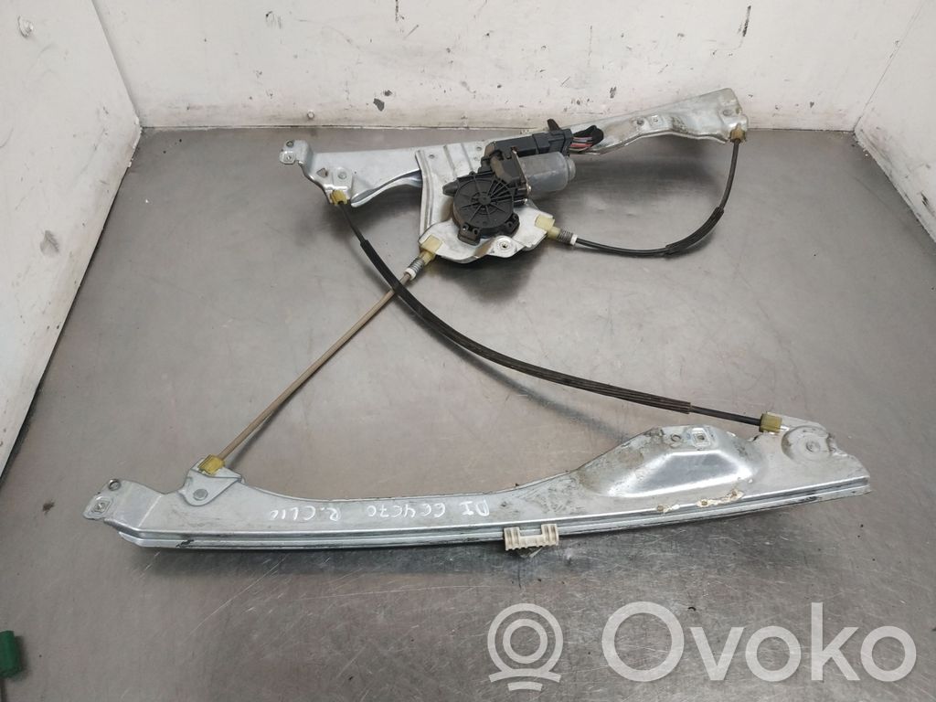 Renault Clio III Elektryczny podnośnik szyby drzwi przednich 