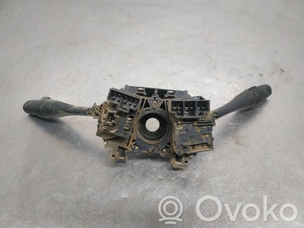 Nissan Terrano Interrupteur / bouton multifonctionnel 