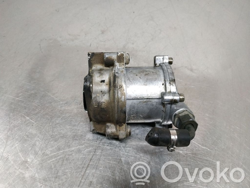 Renault Rapid Bomba de vacío 
