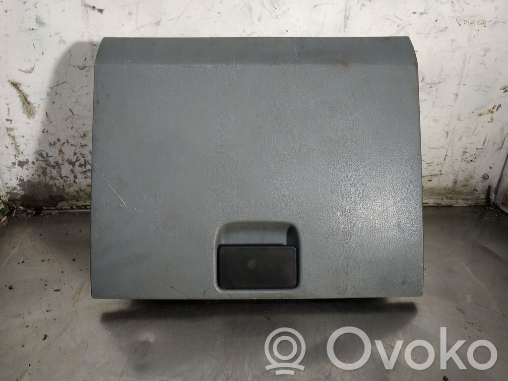 Guantera   6C11V06024AG