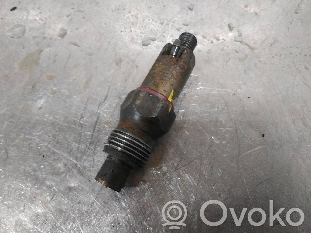 Renault Kangoo I Inyector de combustible 