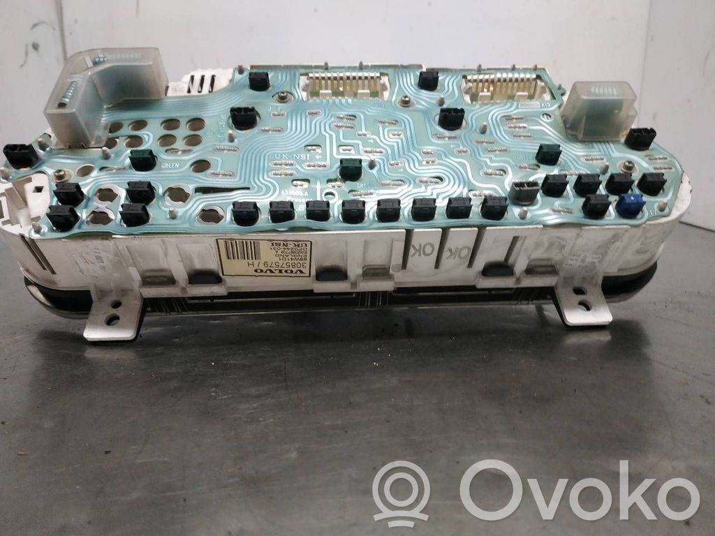 Volvo S40, V40 Speedometer (instrument cluster) 