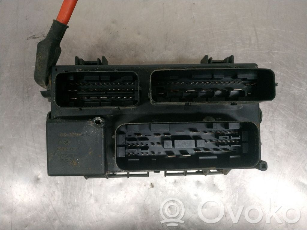 Módulo de fusible   13217392EF