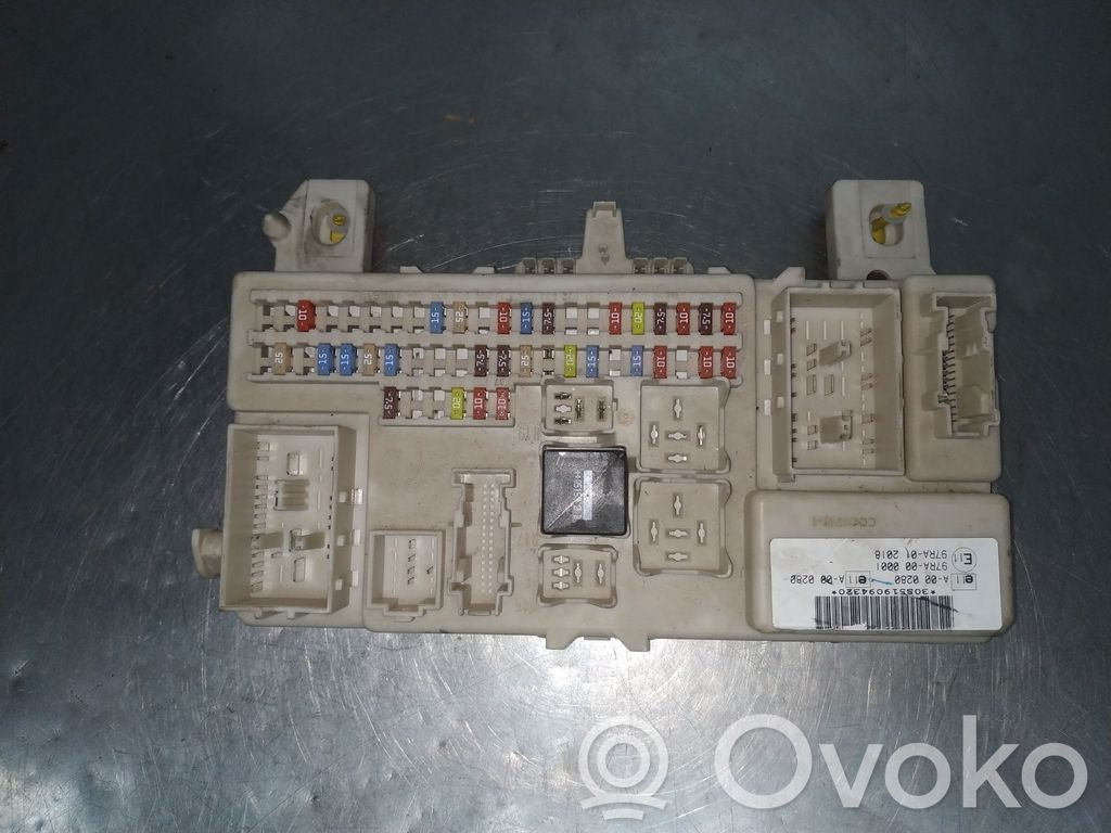 Ford Focus Fuse module 