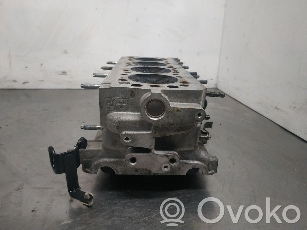Opel Astra G Engine head 