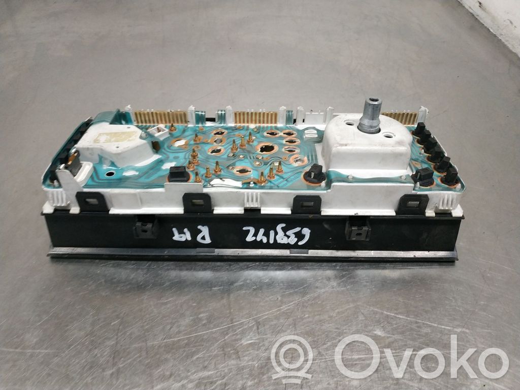Renault 19 Speedometer (instrument cluster) 
