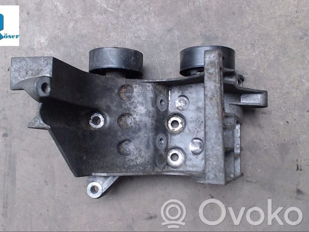 Ford Fiesta Generator/alternator bracket 