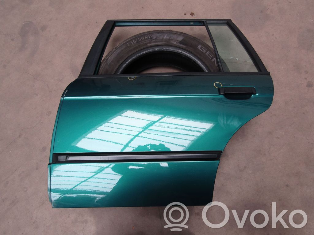 BMW 3 E30 Galinės durys 