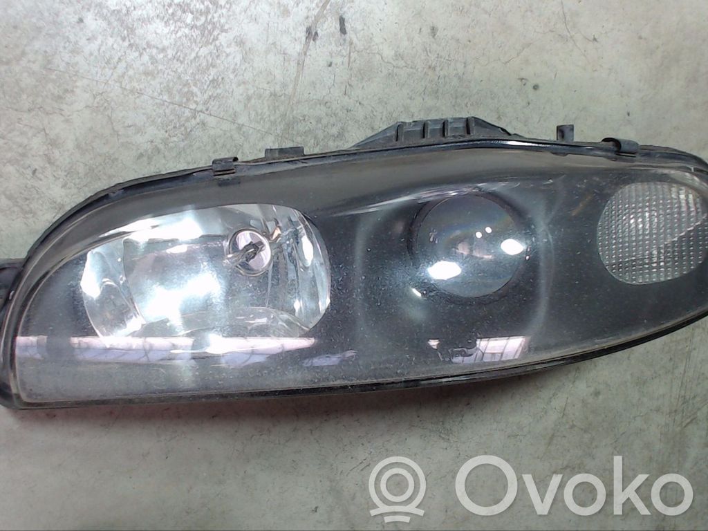 Fiat Marea Lampa przednia 
