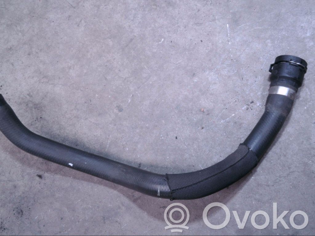 Engine coolant pipe/hose