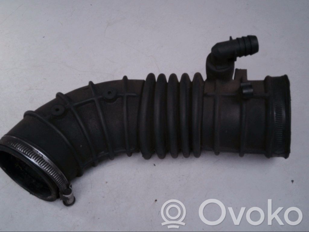 BMW 3 E30 Oro paėmimo kanalo detalė (-ės) 