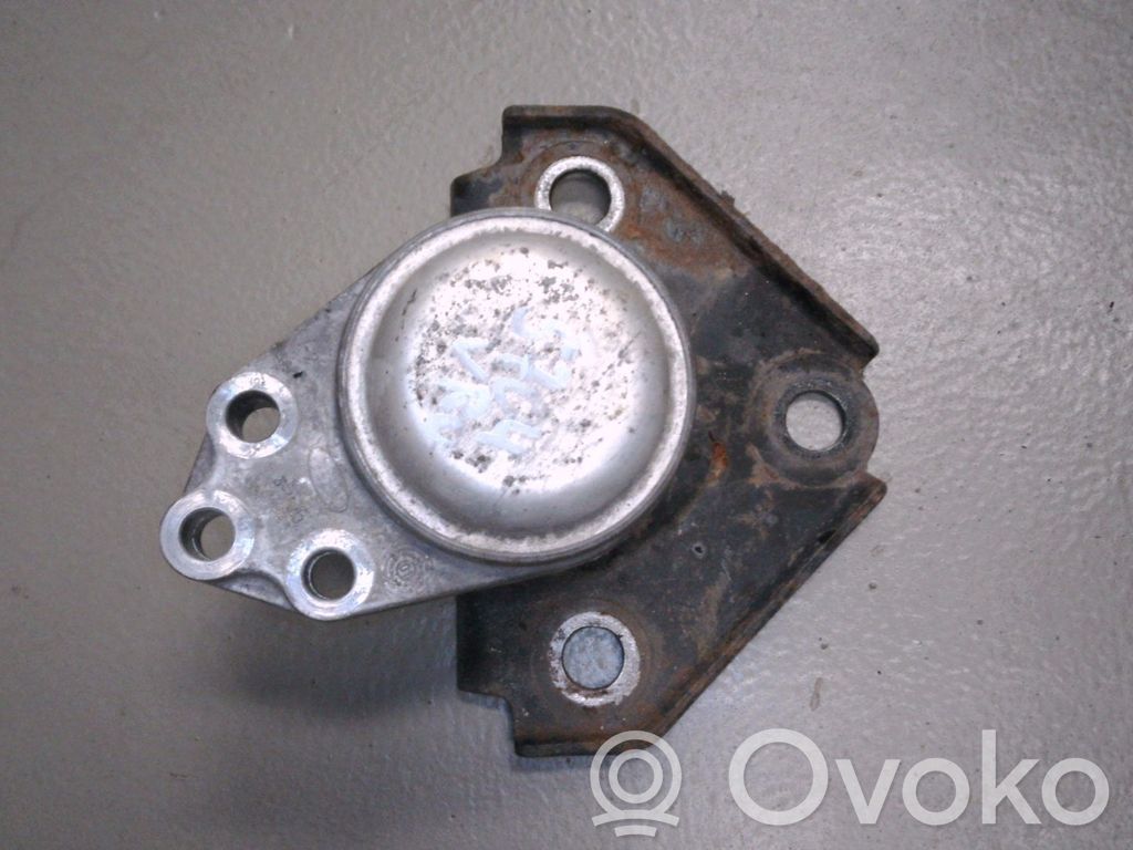 Engine mounting bracket   1207532
