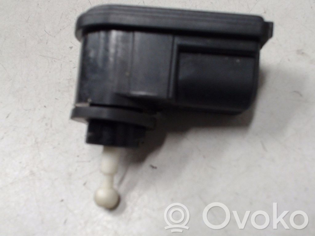 Scheinwerferstellmotor   1324268,4M5X13K198AA