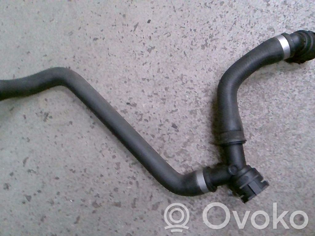 BMW X1 E84 Engine coolant pipe/hose 
