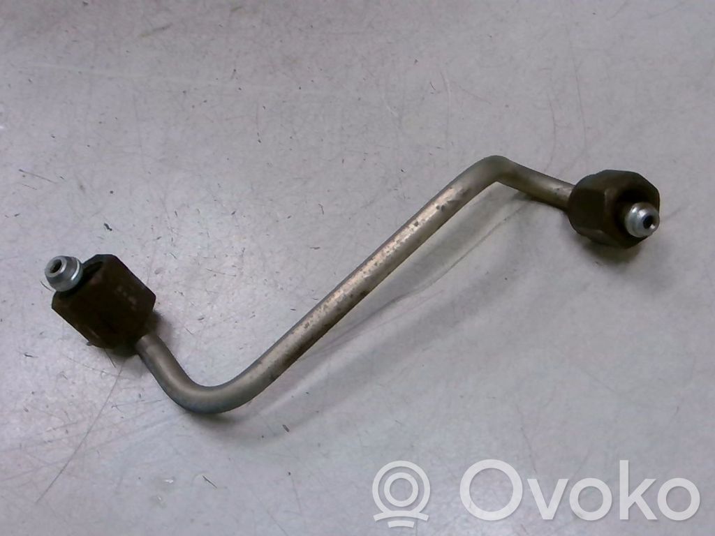 BMW 5 E39 Fuel main line pipe 