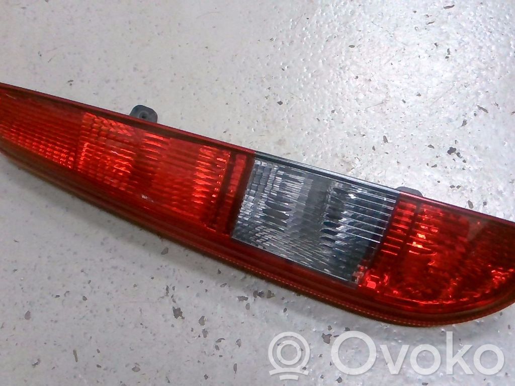 Ford Focus Lampă spate în caroserie 