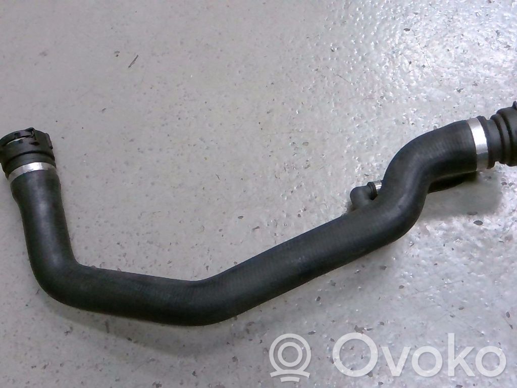 BMW 1 E81 E87 Engine coolant pipe/hose 