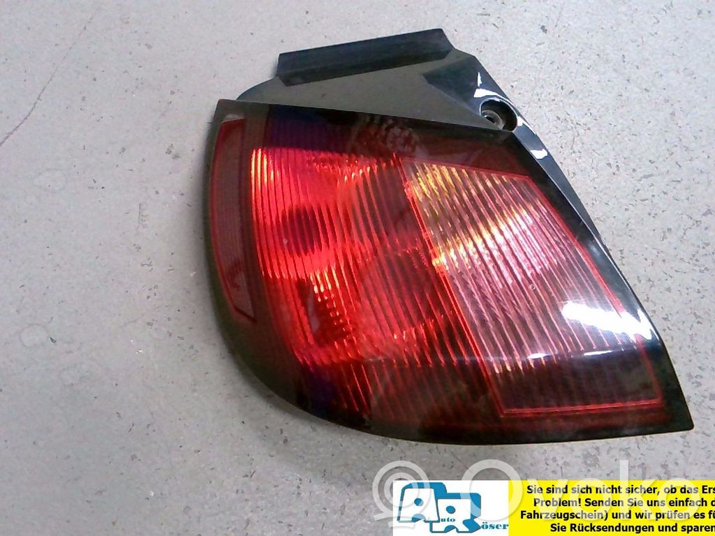 Mitsubishi Colt Galinis žibintas kėbule 