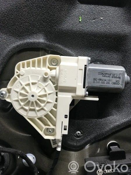 Audi A6 S6 C6 4F Rear door window regulator motor 