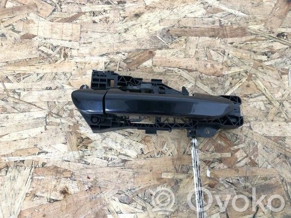 Volkswagen PASSAT B7 Внешняя ручка 