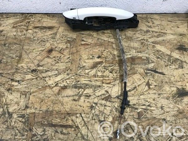 Volkswagen PASSAT B7 Rear door exterior handle 
