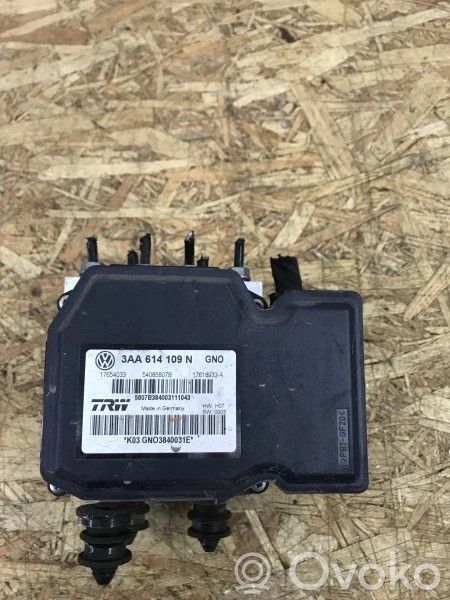 Volkswagen PASSAT B7 ABS Blokas 