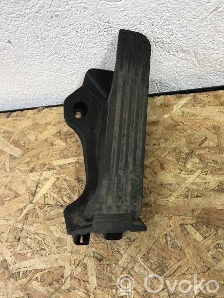Volkswagen Golf VI Accelerator throttle pedal 